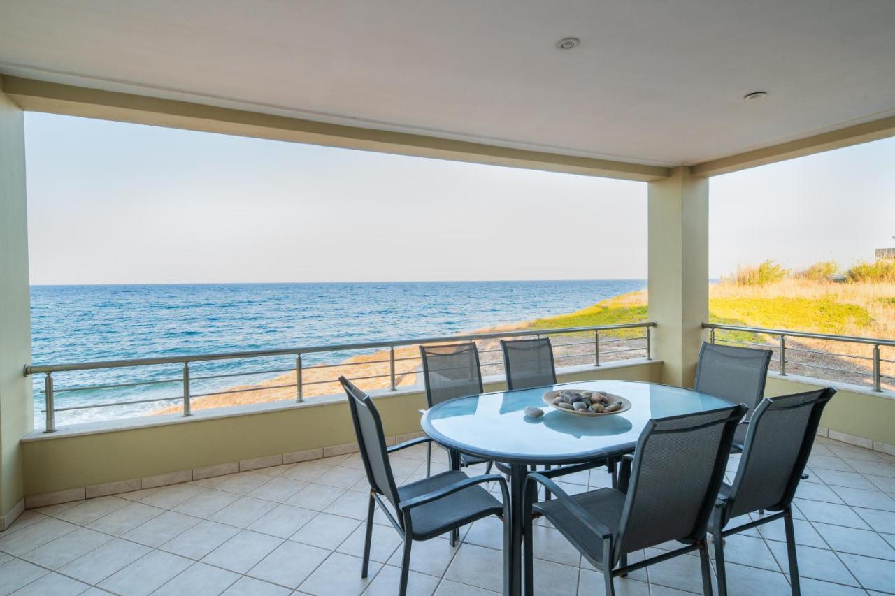 Spacious Beachfront Maisonettes With Stunning Views & A Private Beach Monemvasía Exteriör bild