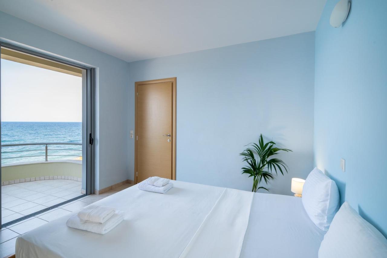 Spacious Beachfront Maisonettes With Stunning Views & A Private Beach Monemvasía Exteriör bild