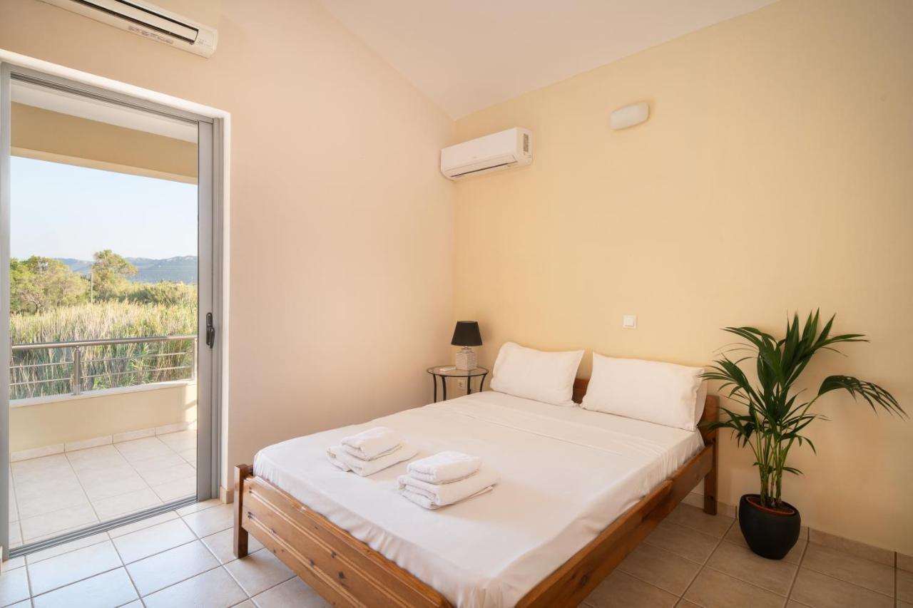 Spacious Beachfront Maisonettes With Stunning Views & A Private Beach Monemvasía Exteriör bild